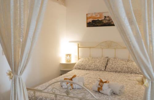 Ceglie Messapica House | CASETTA CLOE house of charm and romance