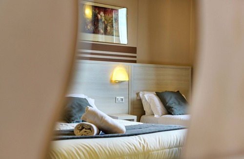 Sovicille Hotel | Castello