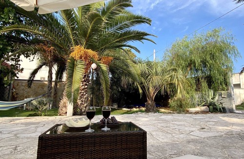 Torre Chianca Villa | Charming detached villa for up to 8 people 150 meters from the sea