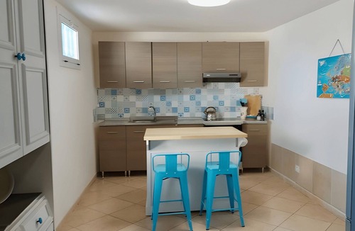 Brindisi Villa | Charming Villetta with Private Walled Garden 13 minutes from a pristine beach!