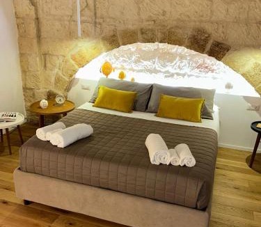 Brindisi Histotic Center Bed & Breakfast | CIRILLOQUATTRo