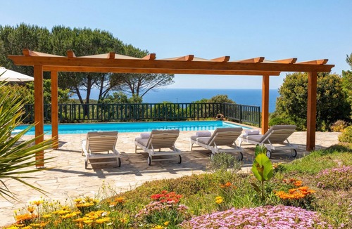 Alghero Villa | ClickSardegna Alghero Villa Barranch with stunning sea view and pool with A/C