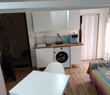 Margherita di Savoia House | ControVento home