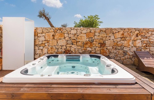 Ugento House | Corte Franca by Vivimy