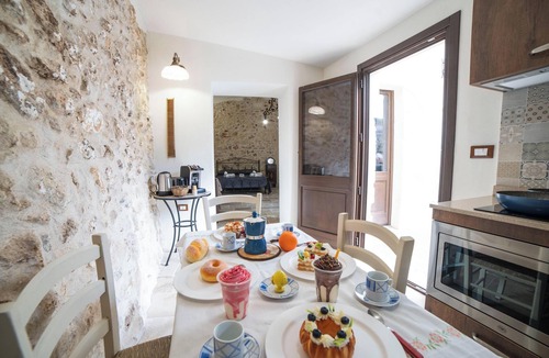 Martano House | Corte San Giorgio Apartments with A/C, Martano, Italy