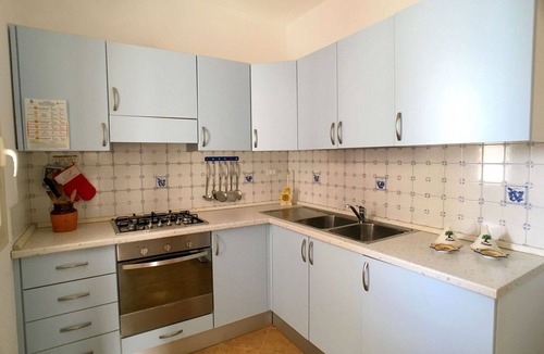 Torre Vado House | Cosy apartment in villa for 7 guests with A/C, WIFI, TV, terrace and pets allowed