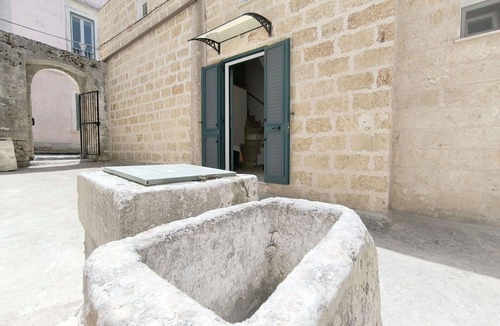 Morciano di Leuca Apartment | Cosy apartment for 4 guests with A/C, TV, patio and pets allowed