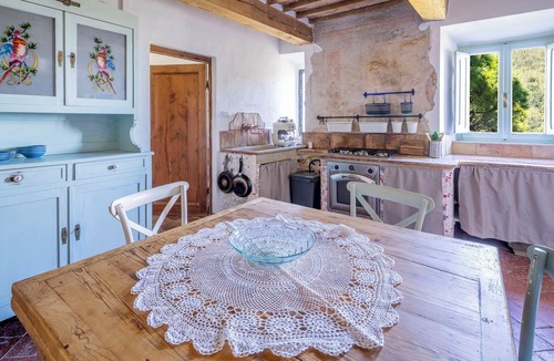 Montecatini Val di Cecina Apartment | Cosy apartment for 7 people with WIFI, TV, pets allowed and panoramic view