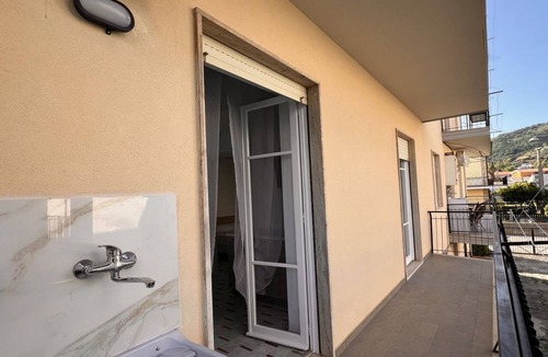 Fuscaldo Apartment | Cozy and modern apartment a stone's throw from the sea