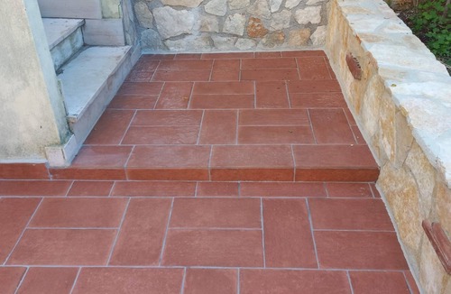 Vico del Gargano Apartment | Cozy House in Villa sleeps 9 2 bathrooms large veranda 3 doubles