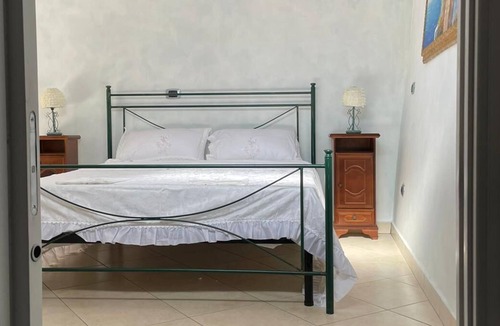 Scalea House | Cozy residence in the historic center, a few steps from the sea