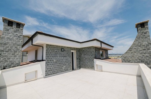 Marina di Davoli Apartment | Daulia, apartment in a villa near Soverato, Ionian Coast of Calabria—open year-round