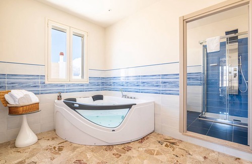 Il Monte Bed & Breakfast | Dei del Mare Boutique Rooms