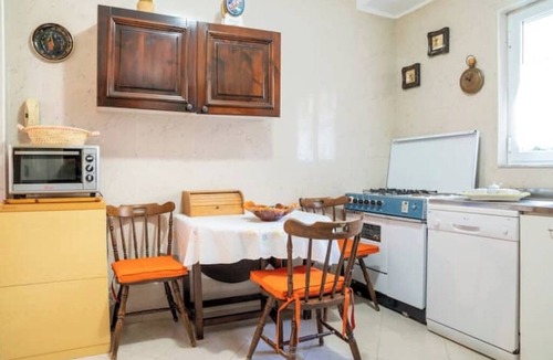 Vomero House | Deluxe Apartment with Garden in Vomero