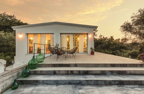 Pisticci House | Designer house with pool in 2-hectare olive grove