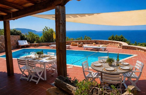 Costa Paradiso Villa | Detached 4 bed villa, private pool, sea views and bbq area