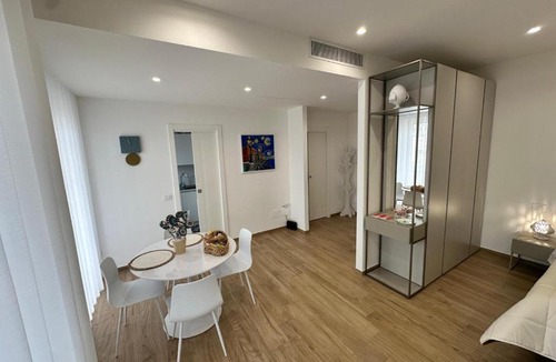 Municipio 2 Apartment | Di Passaggio Apartment