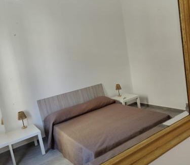 Brindisi House | Dimora Fulvia interno appartamento con giardino privato