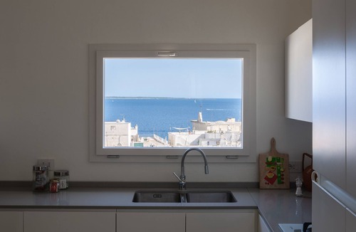 Gallipoli Historic Center Apartment | Doxi Fountain Terrace