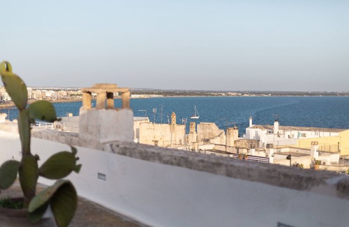 Gallipoli Historic Center Apartment | Doxi Fountain Terrace
