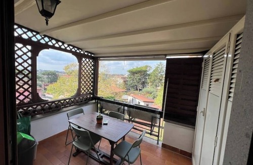 Cassia Apartment | 🌿 Elegant apartment on Cassia with terrace - 20 minutes from San Pietro