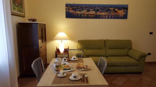 Brindisi Histotic Center Bed & Breakfast | Federico II