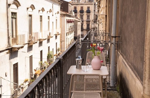 Catania City Centre Apartment | Ferrari Mansion Historic Noble Residence by the Cathedral