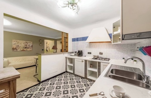 Castelletto Apartment | Genova House Via Caffaro, Genova, Italy