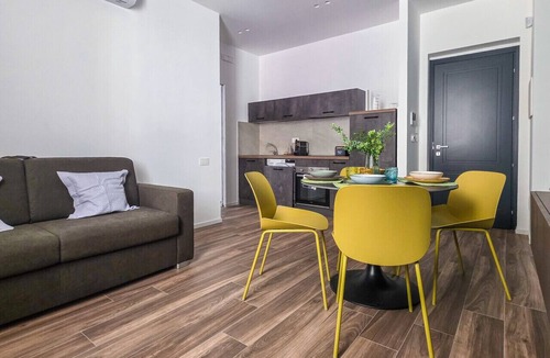 Manfredonia Apartment | Grey Pearl Suites - Green Pearl