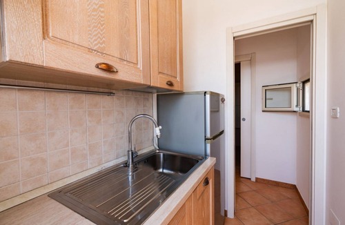 Bisceglie Apartment | GuestHost - Cozy 40 sqm ground floor apartment, perfect for two people.The property offers enchanting views of the sea and the port of Bisceglie and is perfectly located for exploring the city's most charming attractions. All main amenities and the neare
