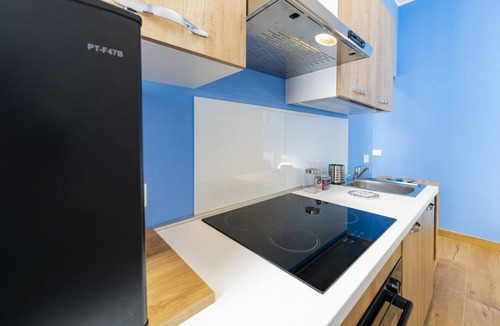 Francavilla al Mare Apartment | GuestHost - Cozy Balcony Apartment for 2 near the Sea