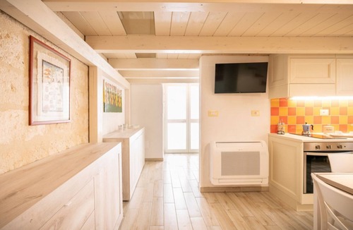 Bisceglie Apartment | GuestHost - Sciamingh House in Bisceglie