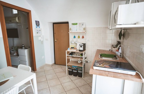 Terlizzi Apartment | Heart of Home Apt: room and kitchen in Terlizzi near Bari airport and the sea