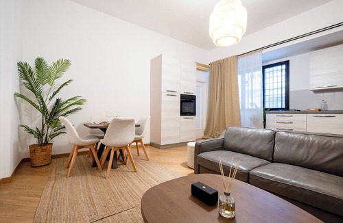 Bari City Centre Apartment | High-End Apartment in Bari Center