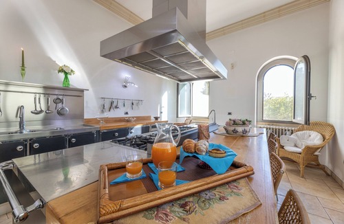 Taviano Villa | Historic residence with swimming pool and garden