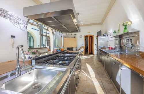 Taviano Villa | Historic residence with swimming pool and garden
