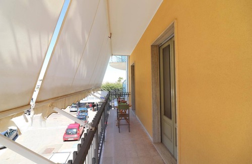 Otranto Historic Centre House | Holiday Apartment "Roberta" with Air Conditioning and Balcony