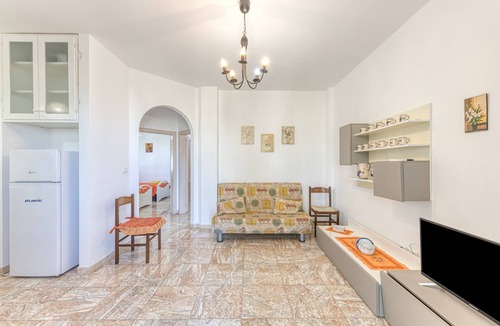 Santa Maria di Leuca House | Holiday Home 'E Case E Leviche' with Sea View, Wi-Fi and Air Conditioning