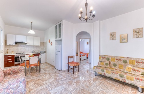 Santa Maria di Leuca House | Holiday Home 'E Case E Leviche' with Sea View, Wi-Fi and Air Conditioning