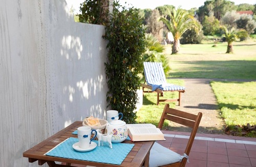 Pula Apartment | Holiday Home in Pula with Pool