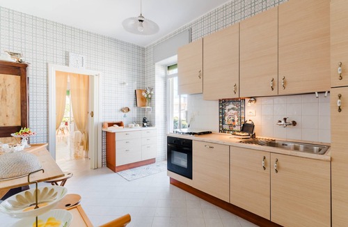 Porto Cesareo House | Holiday Home 'Lola' with Private Terrace, Private Garden and Air Conditioning