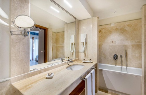 Golfo di Marinella Hotel | Hotel Marana