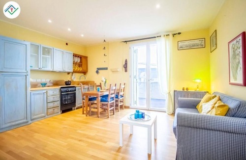Livorno Apartment | I See The Sea Apartment by TuscanyWeGo