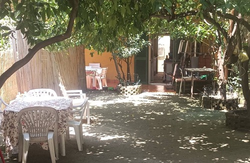 Vittorio Emanuele House | Il Giardino Nascosto