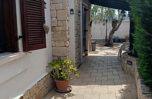 Bisceglie Villa | IL MARCHESE DI TRANI - Luxury stay in Puglia - private parking inside the villa