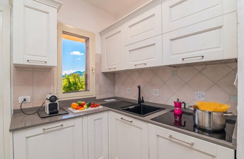 Porto San Paolo House | Il Vecchio Faro A41 150m From The Beach, Porto San Paolo, Italy