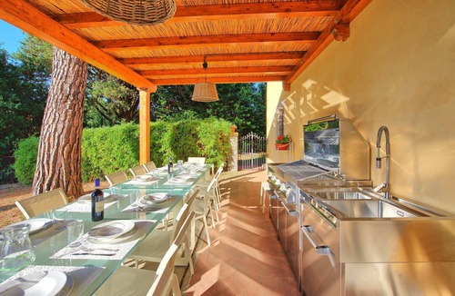 Brindisi House | Inviting 6-Bed House in Brindisi