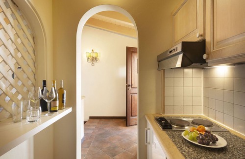 Liscia di Vacca Apartment | Stay in Porto Cervo with Garden Setting