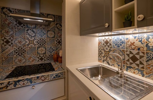 Mattinata Apartment | Junno Palace - Mono 3