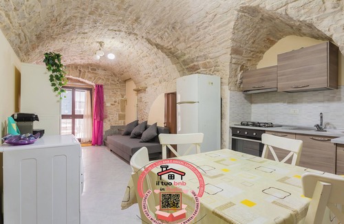 Bitonto House | Just Music House Il Tuo BnB - Ti-Pi-Cal - P 200m - 15min Airport & Sea